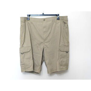 Lee Tan Flexible Extreme Motion Cargo Shorts - Size 44
